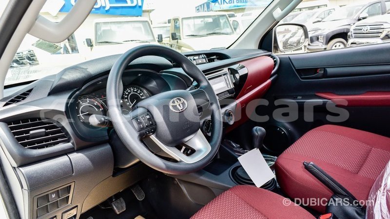 Big with watermark toyota hilux a ana import dubai 4110