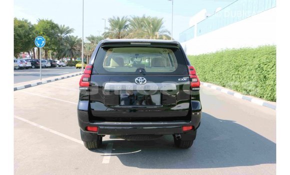 Acheter Import Voiture Toyota Prado Noir à Import - Dubai, A'ana Acheter Import Voiture Toyota Prado Noir à Import - Dubai, A'ana