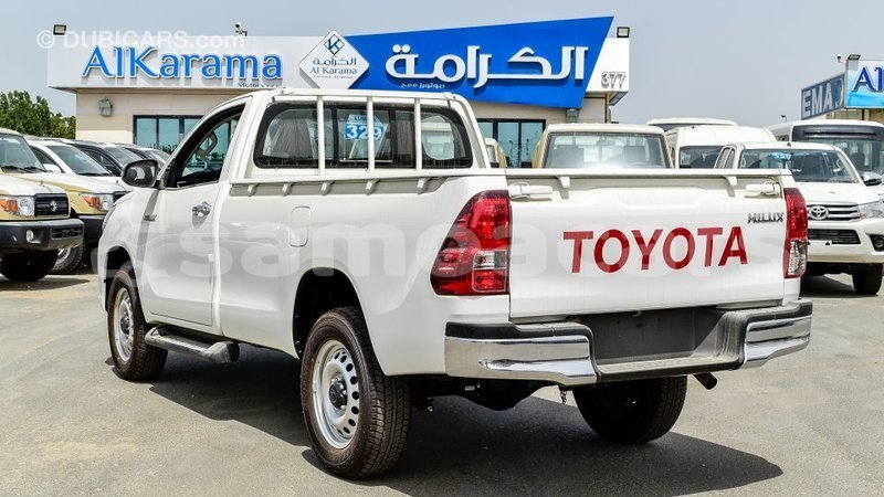 Big with watermark toyota hilux a ana import dubai 4110