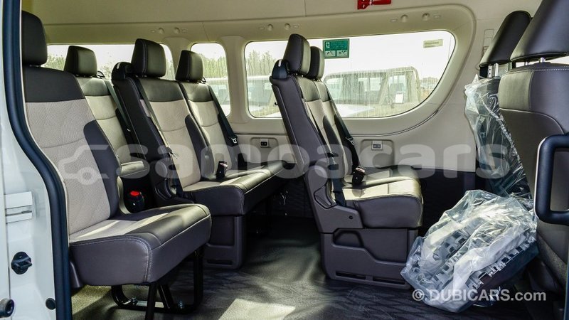 Big with watermark toyota hiace a ana import dubai 4116