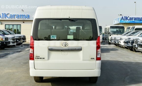 Acheter Import Voiture Toyota Hiace Blanc à Import - Dubai, A'ana Acheter Import Voiture Toyota Hiace Blanc à Import - Dubai, A'ana