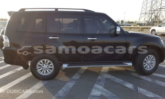 Acheter Import Voiture Mitsubishi Pajero Noir à Import - Dubai, A'ana Acheter Import Voiture Mitsubishi Pajero Noir à Import - Dubai, A'ana