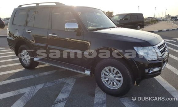 Acheter Import Voiture Mitsubishi Pajero Noir à Import - Dubai, A'ana Acheter Import Voiture Mitsubishi Pajero Noir à Import - Dubai, A'ana