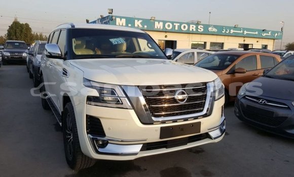 Acheter Import Voiture Nissan Patrol Blanc à Import - Dubai, A'ana Acheter Import Voiture Nissan Patrol Blanc à Import - Dubai, A'ana