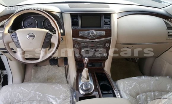 Acheter Import Voiture Nissan Patrol Blanc à Import - Dubai, A'ana Acheter Import Voiture Nissan Patrol Blanc à Import - Dubai, A'ana