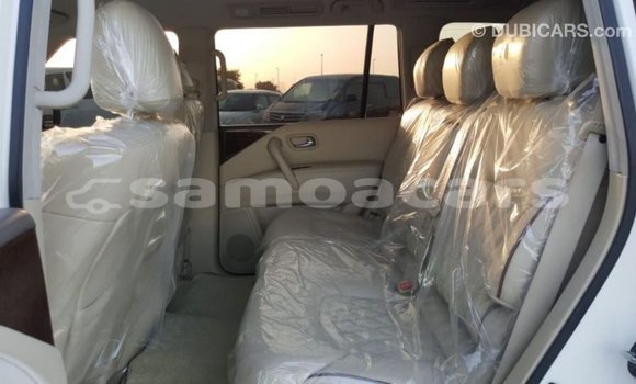Acheter Import Voiture Nissan Patrol Blanc à Import - Dubai, A'ana Acheter Import Voiture Nissan Patrol Blanc à Import - Dubai, A'ana