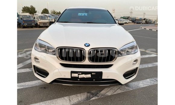 Acheter Import Voiture BMW X6 Blanc à Import - Dubai, A'ana Acheter Import Voiture BMW X6 Blanc à Import - Dubai, A'ana