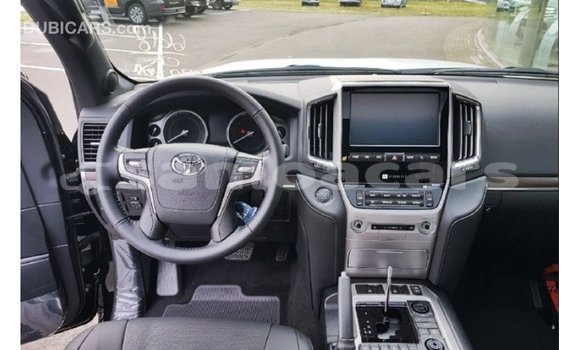 Acheter Import Voiture Toyota Land Cruiser Autre à Import - Dubai, A'ana Acheter Import Voiture Toyota Land Cruiser Autre à Import - Dubai, A'ana