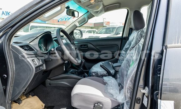 Buy Import Mitsubishi L200 Black Car in Import - Dubai in A'ana Buy Import Mitsubishi L200 Black Car in Import - Dubai in A'ana