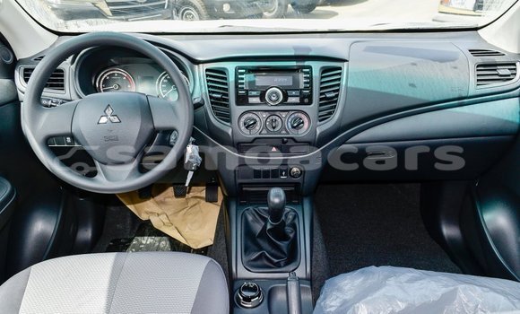 Buy Import Mitsubishi L200 Black Car in Import - Dubai in A'ana Buy Import Mitsubishi L200 Black Car in Import - Dubai in A'ana