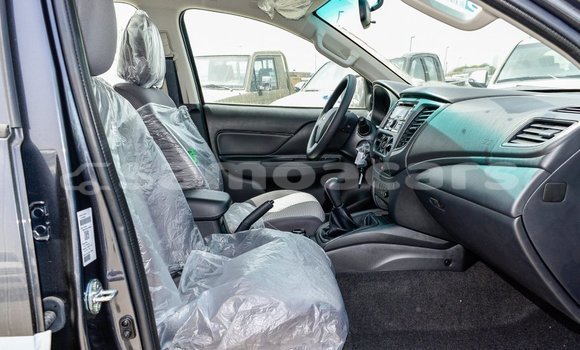 Buy Import Mitsubishi L200 Black Car in Import - Dubai in A'ana Buy Import Mitsubishi L200 Black Car in Import - Dubai in A'ana