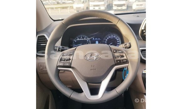 Buy Import Hyundai Tucson Red Car in Import - Dubai in A'ana Buy Import Hyundai Tucson Red Car in Import - Dubai in A'ana