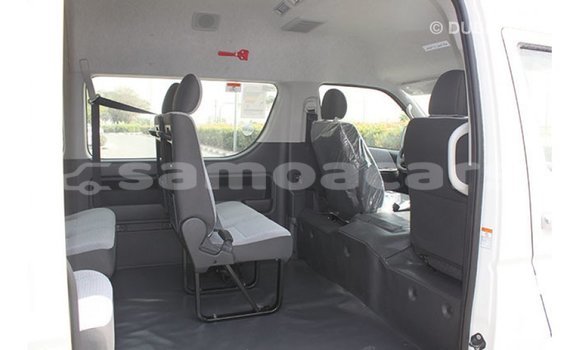 Acheter Import Voiture Toyota Hiace Blanc à Import - Dubai, A'ana Acheter Import Voiture Toyota Hiace Blanc à Import - Dubai, A'ana