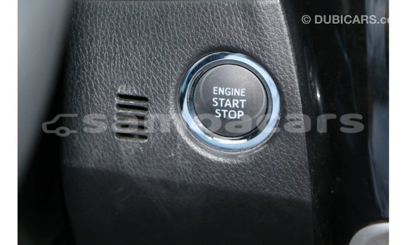 Acheter Import Voiture Toyota Corolla Blanc à Import - Dubai, A'ana Acheter Import Voiture Toyota Corolla Blanc à Import - Dubai, A'ana