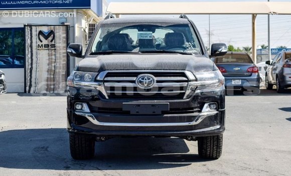Buy Import Toyota Land Cruiser Black Car in Import - Dubai in A'ana Buy Import Toyota Land Cruiser Black Car in Import - Dubai in A'ana