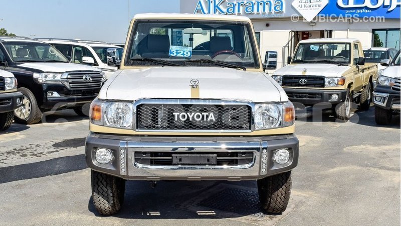 Big with watermark toyota land cruiser a ana import dubai 4154