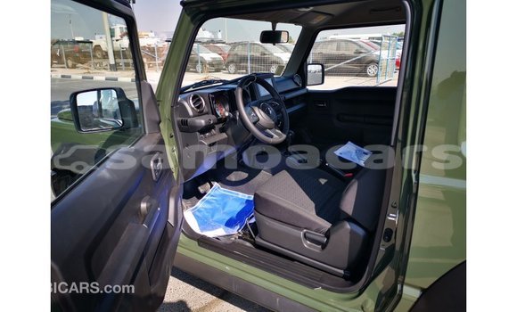 Acheter Import Voiture Suzuki Jimny Vert à Import - Dubai, A'ana Acheter Import Voiture Suzuki Jimny Vert à Import - Dubai, A'ana