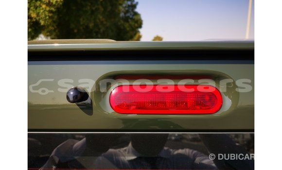 Acheter Import Voiture Suzuki Jimny Vert à Import - Dubai, A'ana Acheter Import Voiture Suzuki Jimny Vert à Import - Dubai, A'ana