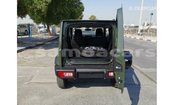 Acheter Import Voiture Suzuki Jimny Vert à Import - Dubai, A'ana Acheter Import Voiture Suzuki Jimny Vert à Import - Dubai, A'ana