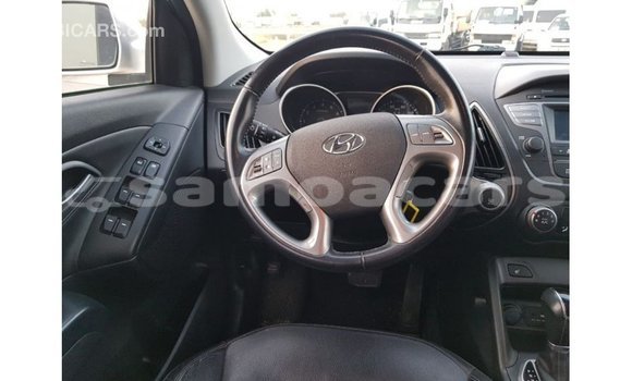 Buy Import Hyundai Tucson Other Car in Import - Dubai in A'ana Buy Import Hyundai Tucson Other Car in Import - Dubai in A'ana