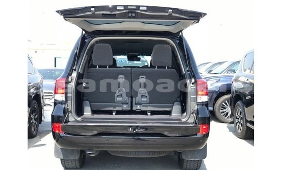 Buy Import Toyota Land Cruiser Black Car in Import - Dubai in A'ana Buy Import Toyota Land Cruiser Black Car in Import - Dubai in A'ana