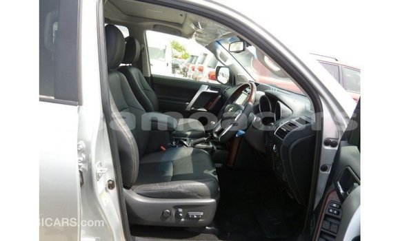 Buy Import Toyota Prado Other Car in Import - Dubai in A'ana Buy Import Toyota Prado Other Car in Import - Dubai in A'ana