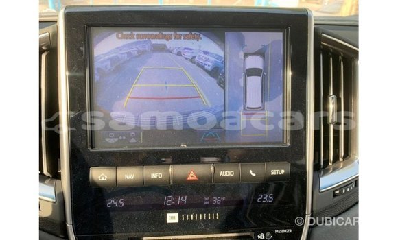 Acheter Import Voiture Toyota Land Cruiser Noir à Import - Dubai, A'ana Acheter Import Voiture Toyota Land Cruiser Noir à Import - Dubai, A'ana