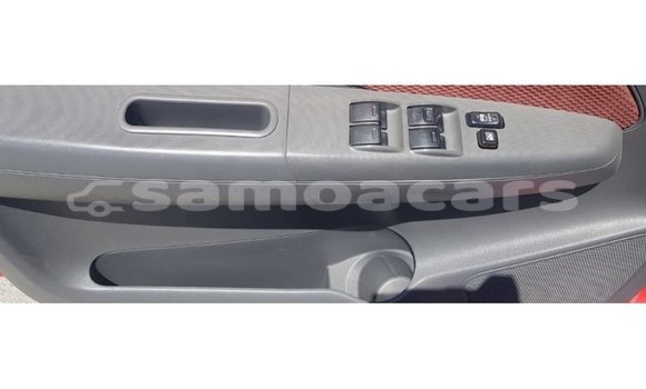 Acheter Import Voiture Toyota Hilux Rouge à Import - Dubai, A'ana Acheter Import Voiture Toyota Hilux Rouge à Import - Dubai, A'ana