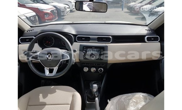 Buy Import Renault 19 Green Car in Import - Dubai in A'ana Buy Import Renault 19 Green Car in Import - Dubai in A'ana