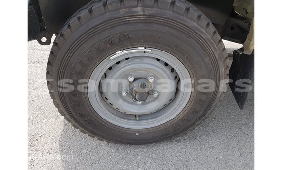 Buy Import Toyota Land Cruiser Beige Car in Import - Dubai in A'ana Buy Import Toyota Land Cruiser Beige Car in Import - Dubai in A'ana