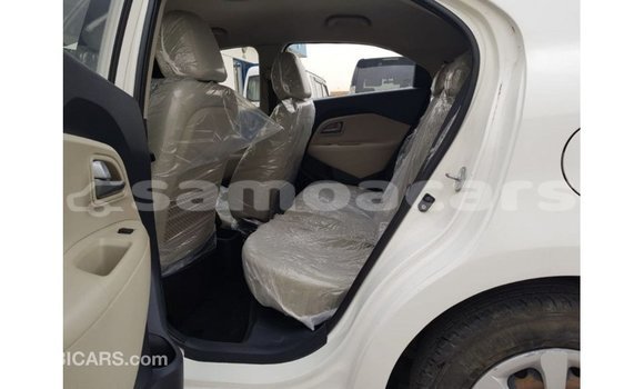 Buy Import Kia Rio White Car in Import - Dubai in A'ana Buy Import Kia Rio White Car in Import - Dubai in A'ana