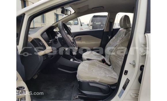 Buy Import Kia Rio White Car in Import - Dubai in A'ana Buy Import Kia Rio White Car in Import - Dubai in A'ana