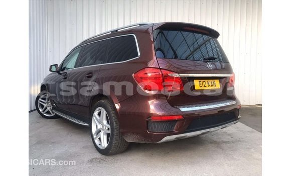 Buy Import Mercedes-Benz 190 Red Car in Import - Dubai in A'ana Buy Import Mercedes-Benz 190 Red Car in Import - Dubai in A'ana