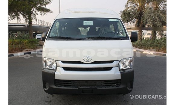 Acheter Import Voiture Toyota Hiace Blanc à Import - Dubai, A'ana Acheter Import Voiture Toyota Hiace Blanc à Import - Dubai, A'ana