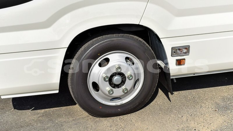 Big with watermark toyota coaster a ana import dubai 4213