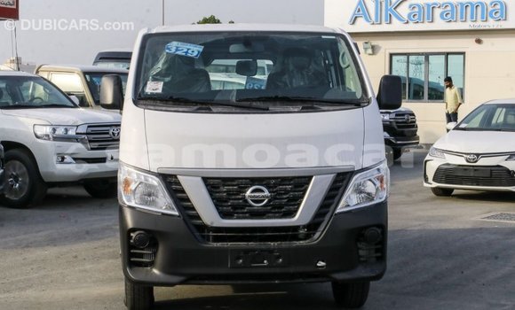 Acheter Import Voiture Nissan Urvan Blanc à Import - Dubai, A'ana Acheter Import Voiture Nissan Urvan Blanc à Import - Dubai, A'ana