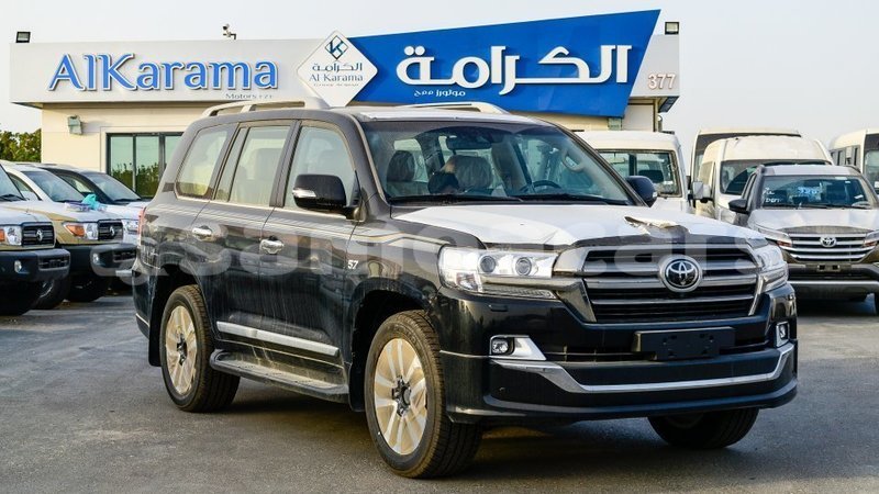 Big with watermark toyota land cruiser a ana import dubai 4222