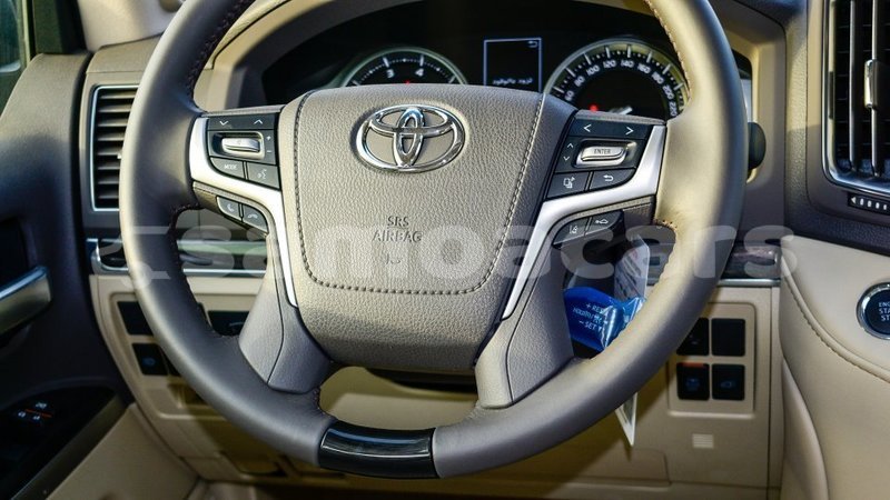 Big with watermark toyota land cruiser a ana import dubai 4222