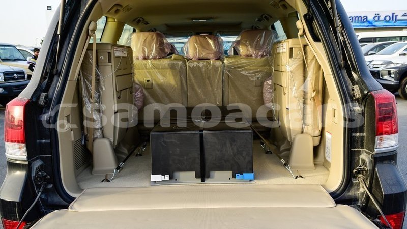 Big with watermark toyota land cruiser a ana import dubai 4222