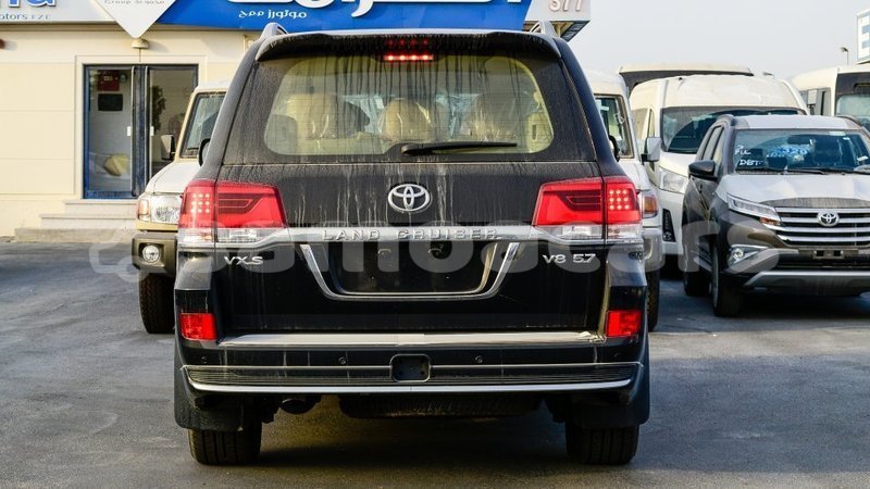 Big with watermark toyota land cruiser a ana import dubai 4222