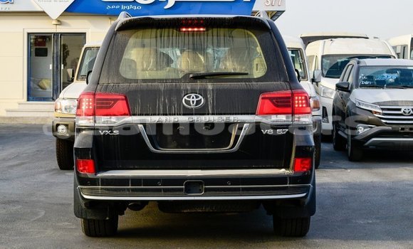 Buy Import Toyota Land Cruiser Black Car in Import - Dubai in A'ana Buy Import Toyota Land Cruiser Black Car in Import - Dubai in A'ana