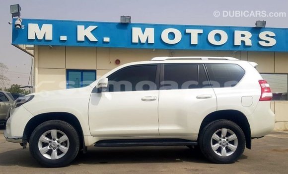 Buy Import Toyota Land Cruiser White Car in Import - Dubai in A'ana Buy Import Toyota Land Cruiser White Car in Import - Dubai in A'ana
