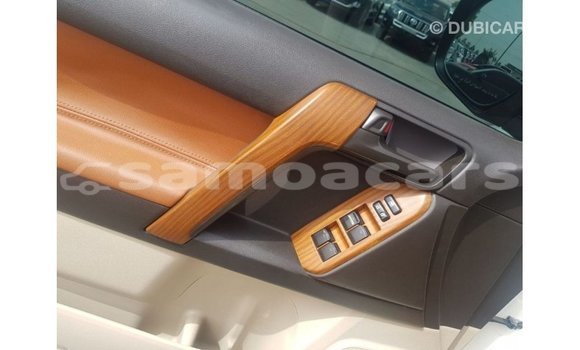 Buy Import Toyota Land Cruiser White Car in Import - Dubai in A'ana Buy Import Toyota Land Cruiser White Car in Import - Dubai in A'ana
