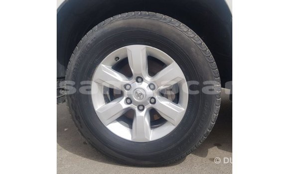 Buy Import Toyota Land Cruiser White Car in Import - Dubai in A'ana Buy Import Toyota Land Cruiser White Car in Import - Dubai in A'ana