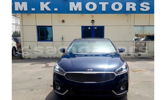Acheter Import Voiture Kia Cadenza Bleu à Import - Dubai, A'ana Acheter Import Voiture Kia Cadenza Bleu à Import - Dubai, A'ana