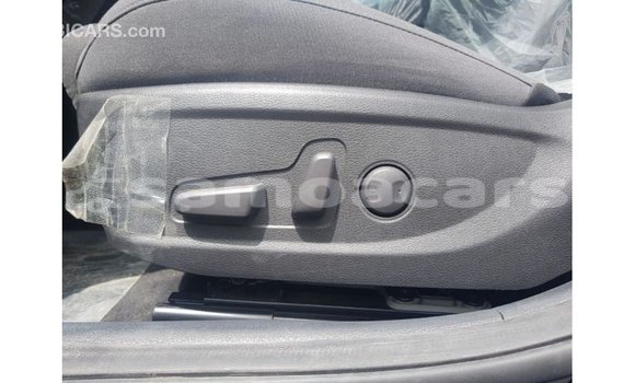 Acheter Import Voiture Kia Cadenza Bleu à Import - Dubai, A'ana Acheter Import Voiture Kia Cadenza Bleu à Import - Dubai, A'ana