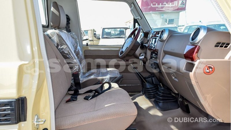 Big with watermark toyota land cruiser a ana import dubai 4229