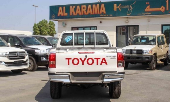 Buy Import Toyota Hilux White Car in Import - Dubai in A'ana Buy Import Toyota Hilux White Car in Import - Dubai in A'ana