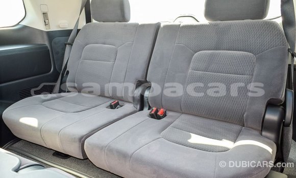 Buy Import Toyota Land Cruiser White Car in Import - Dubai in A'ana Buy Import Toyota Land Cruiser White Car in Import - Dubai in A'ana