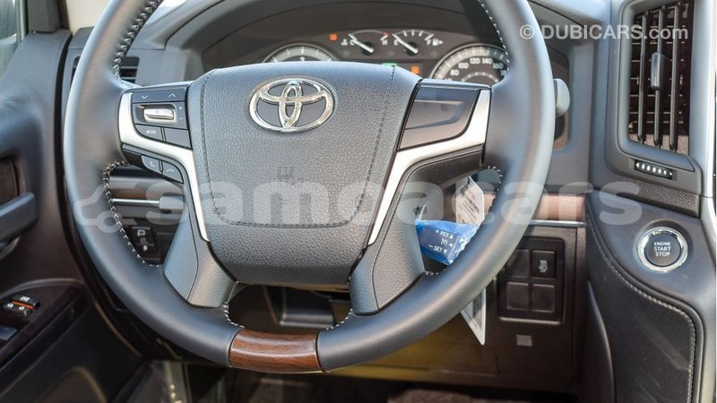 Big with watermark toyota land cruiser a ana import dubai 4231